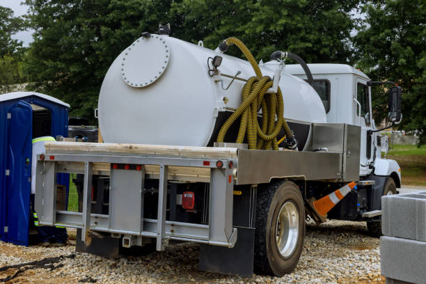 Best Best portable toilet rental  in Oconomowoc, WI